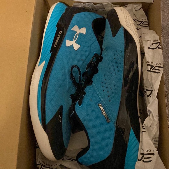 Under Armour Other - Steph Curry basketball shoes. 11.5. Excellent